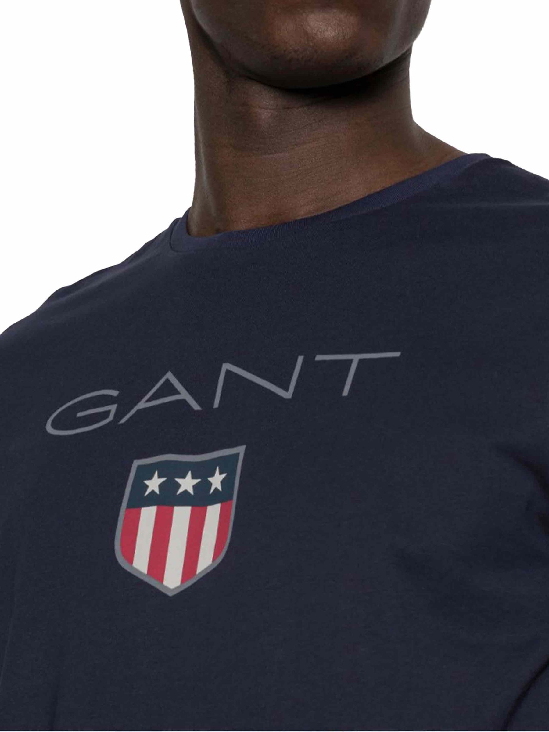GANT TSHIRTS Gant Big Shield | Mens Crew Neck T-Shirts GANT RAWDENIM