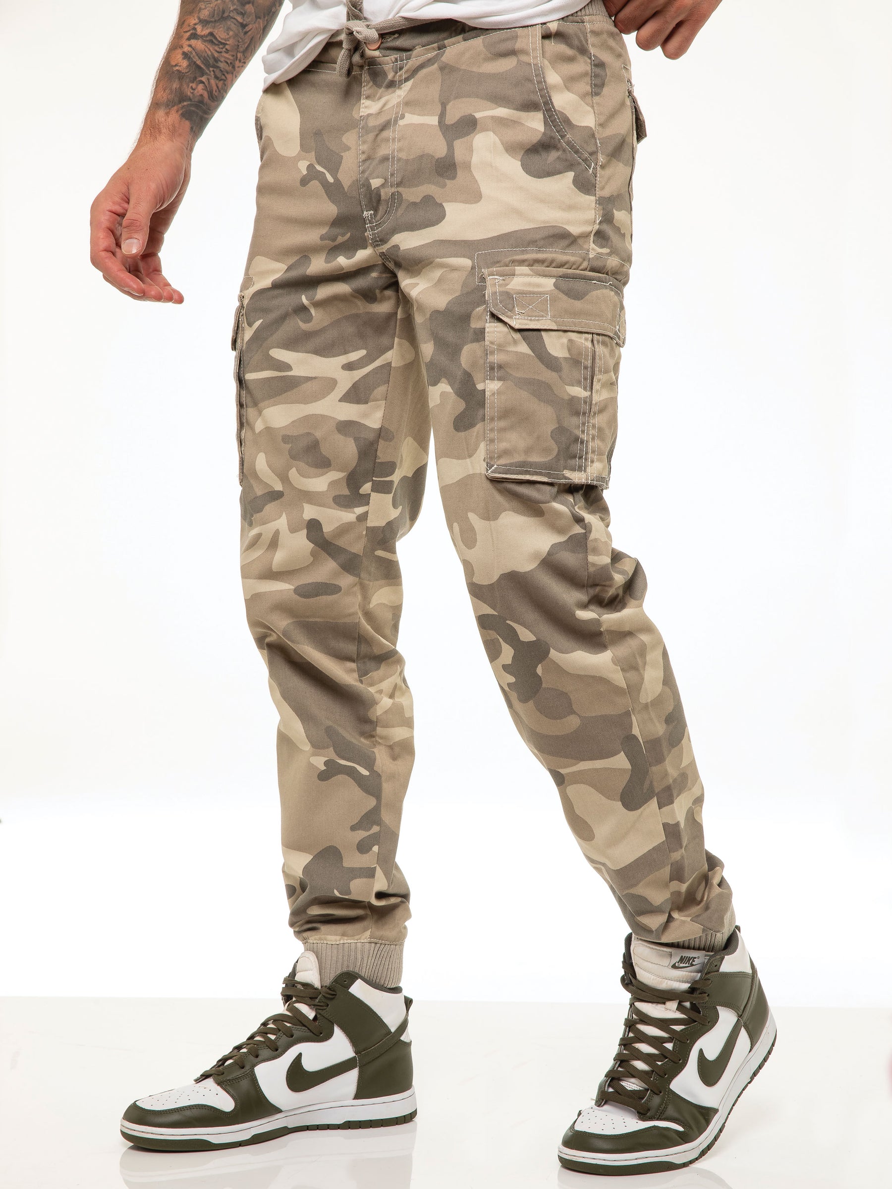 JUBINATION Jogger Jeans Pant Mens Relaxed Fit Army Military Camouflage  Print Cargo Style Cotton Jogger Jeans Track Pants (Size: 28) : Amazon.in:  Fashion