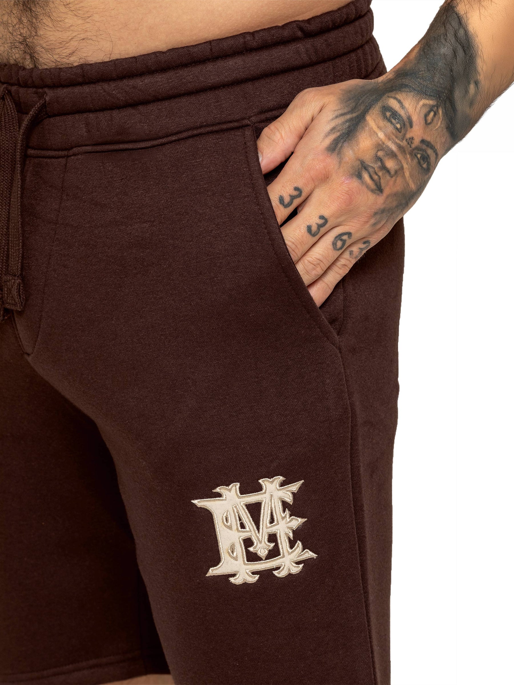 Enzo Milano | Mens Emblem T-Shirt & Shorts Set